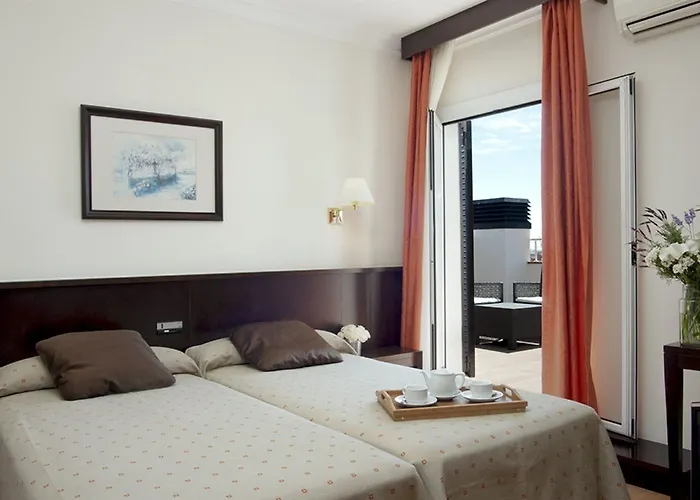 Gaudi Hotell 3*
