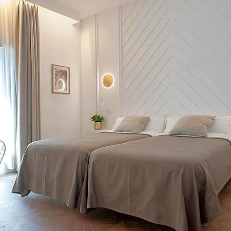 Gaudi 3* Barcelona