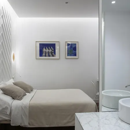 Gaudi Otel 3*