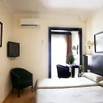 Hotel Gaudi 3*