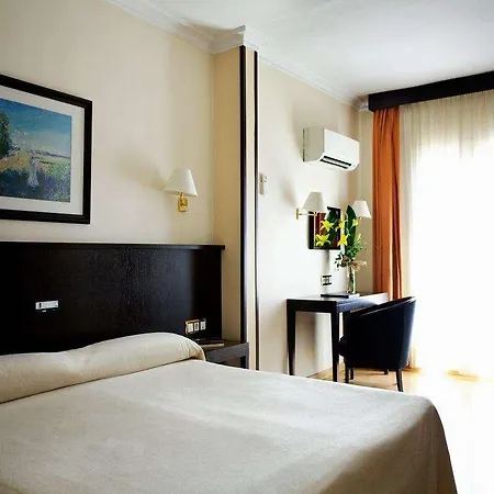 Gaudi Hotel 3*