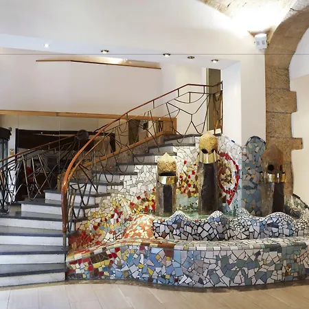 Gaudi 3* Barcelona