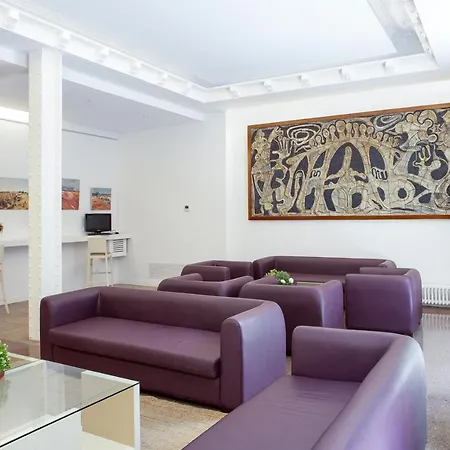 Gaudi Hotel 3*